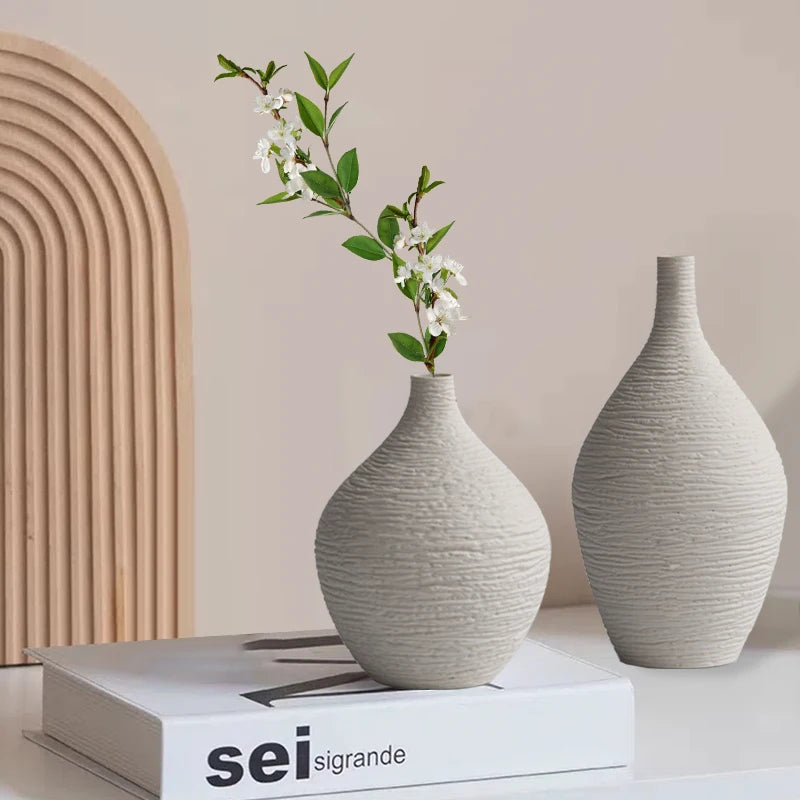 Simple Ceramic Vase Decoration for Home