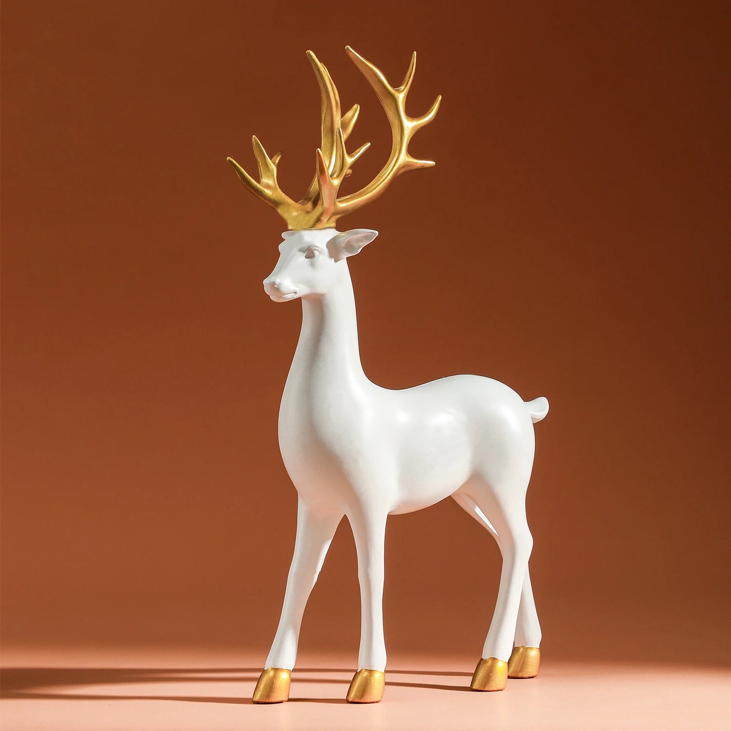 White Resin Reindeer Statue Deer Sculpture Tabletop Ornament